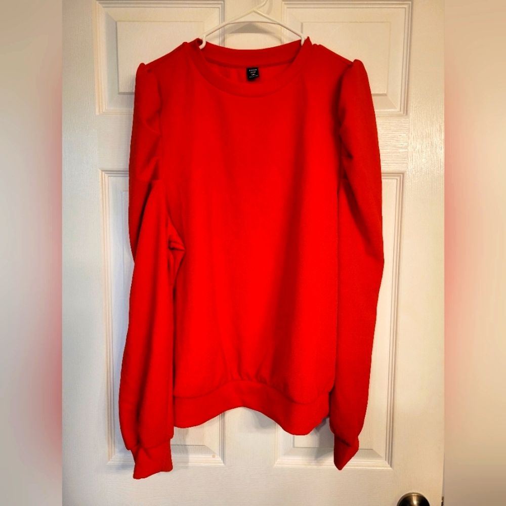 Women's Ruffle Long-sleeved Blouse